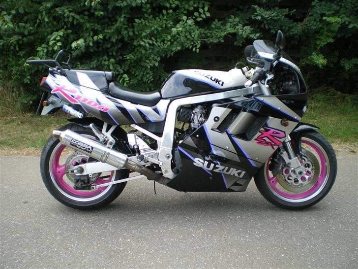 Suzuki gsxr1100 billede 1