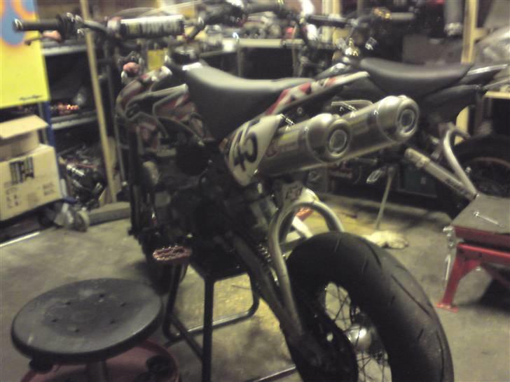 Honda pro circuit custom #45 - Dobbelt potte PRO CIRCUIT TI-4 POTTER I TITANIUM ENESTE I DK OG EN AF DE FÅ I VERDEN DER HAR DEM!! DE ER MEGET SJÆLDNE DE HAM DEM IKKE ENGANG PÅ PRO CIRCUIT HJEMMESIDE! billede 5