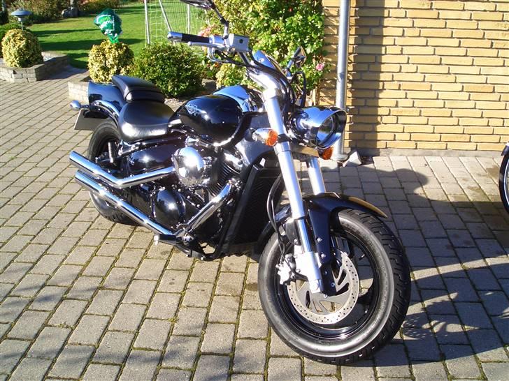 Suzuki Intruder m800 (SOLGT) billede 1