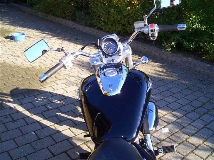 Suzuki Intruder m800 (SOLGT) billede 2