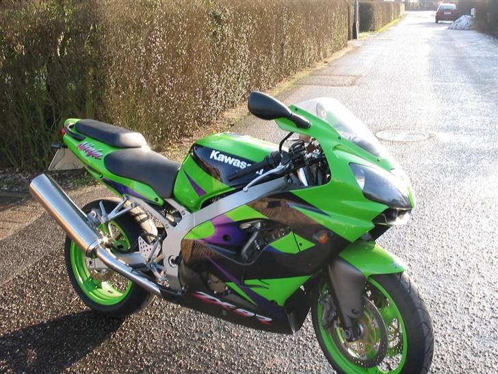 Kawasaki zx9r billede 4