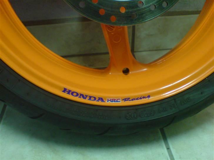 Honda CBR1000RR Repsol *SOLGT* - Lidt lir skulle der jo ske i vinterpausen billede 14