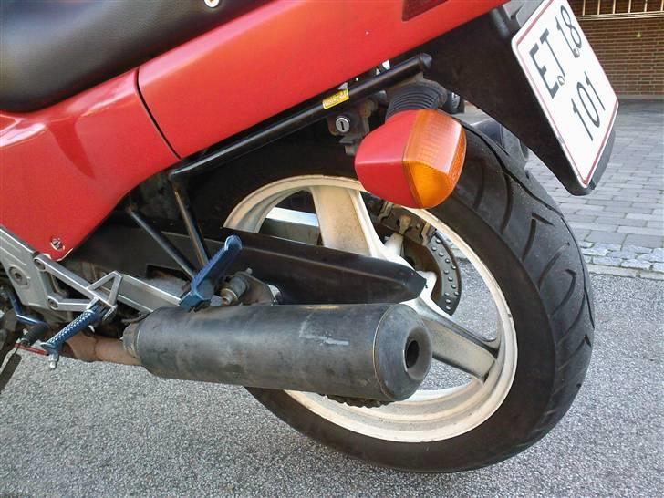 Honda vfr 750 f rc24  solgt billede 3