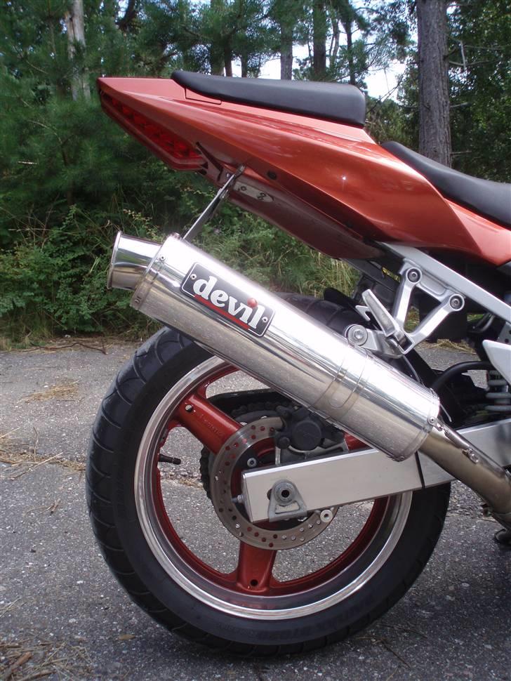 Suzuki SV650 billede 3