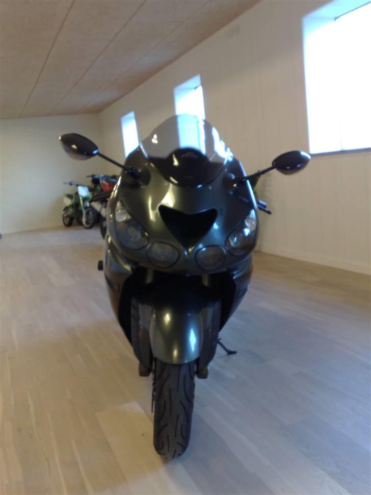 Kawasaki ZZR 1400 (solgt) billede 4
