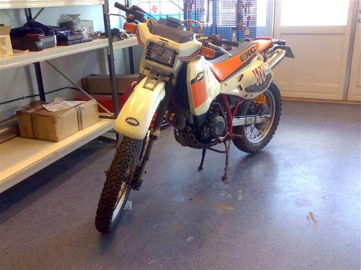 KTM ER 600 LC4 *SOLGT* - Efter "ombygning", med EXC sæde, ændret bagskærm og FMF potte billede 17