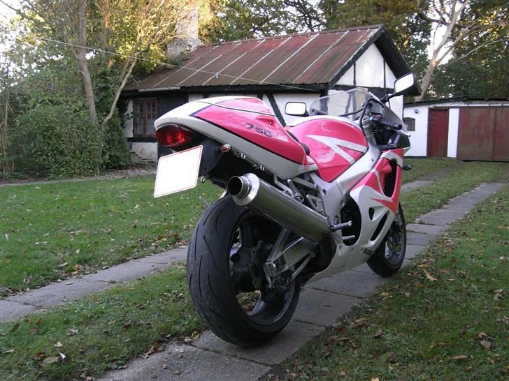 Suzuki GSX-R 750 *Solgt* billede 3