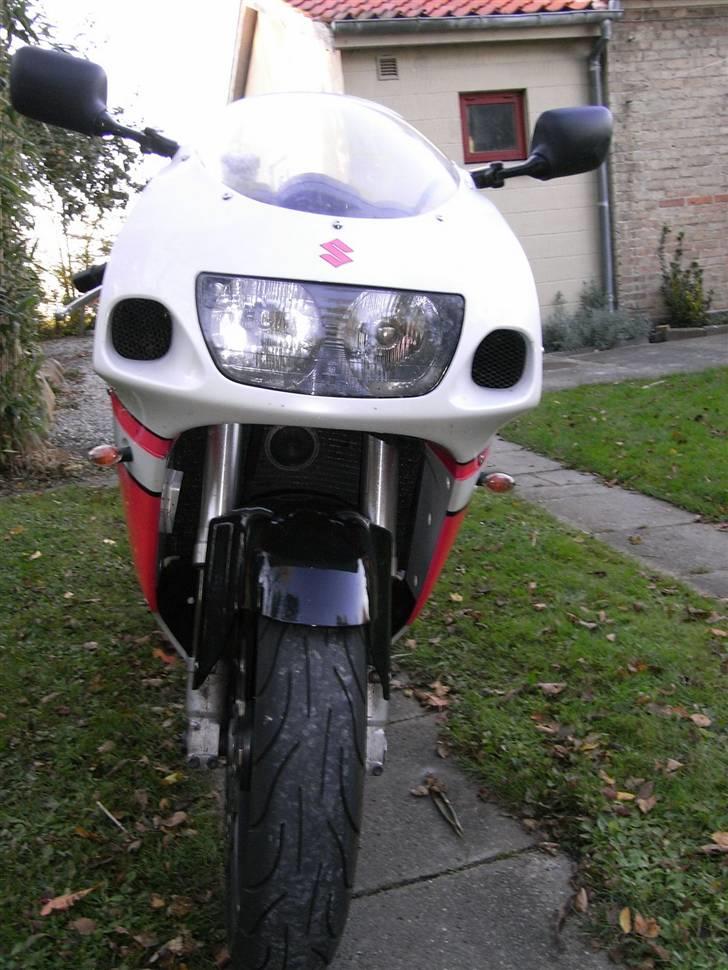 Suzuki GSX-R 750 *Solgt* billede 8