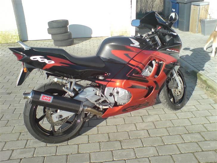 Honda cbr 600 F  billede 2