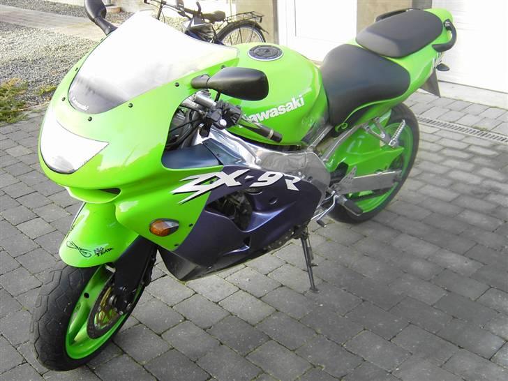Kawasaki ZX9R *Flyttet fra hende* billede 2