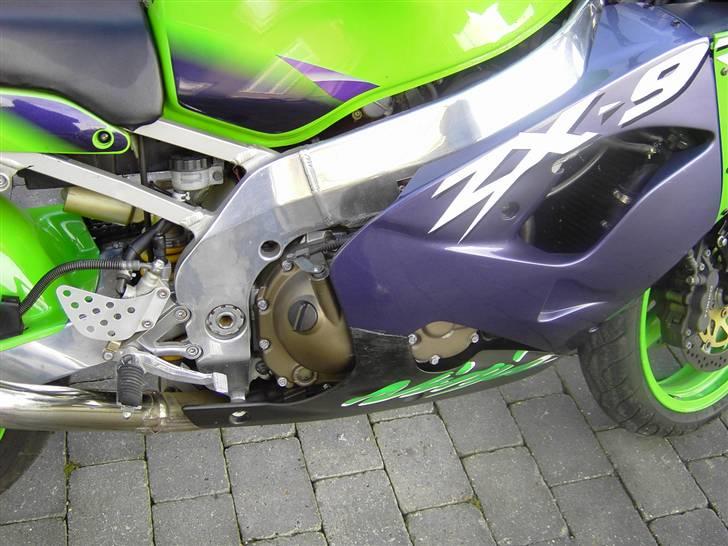 Kawasaki ZX9R *Flyttet fra hende* billede 3