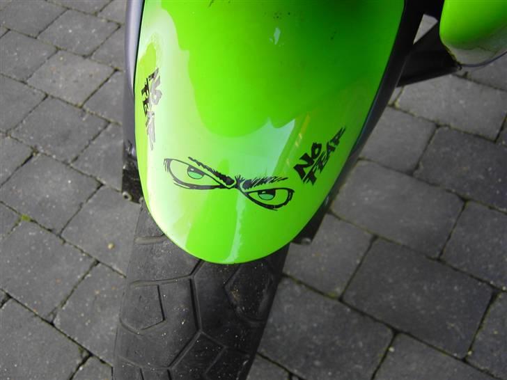 Kawasaki ZX9R *Flyttet fra hende* billede 10