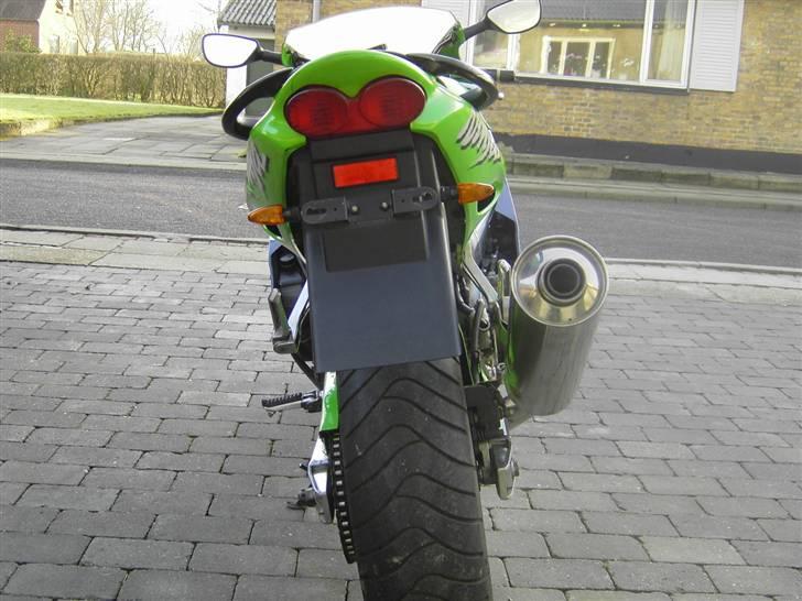 Kawasaki ZX9R *Flyttet fra hende* billede 13