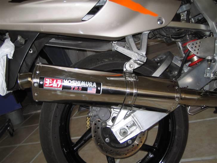 Honda CBR 900 RR fireblade billede 8