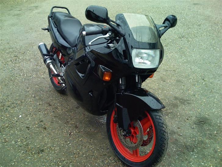 Honda CBR 600 Hurricane*SOLGT* billede 3