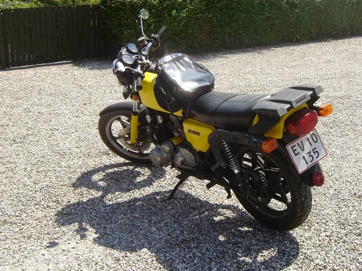 Suzuki gs550 billede 3