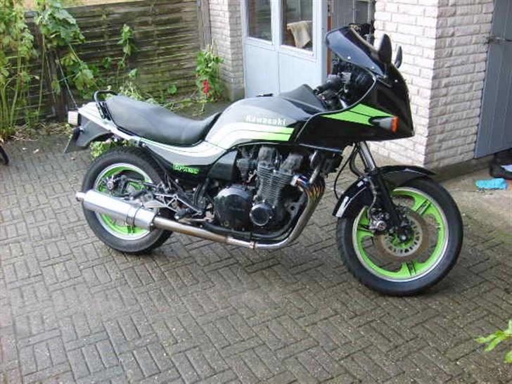 Kawasaki Gpz 1100 billede 1