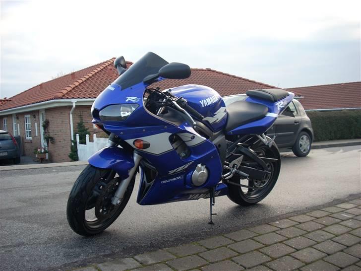 Yamaha R6 billede 5