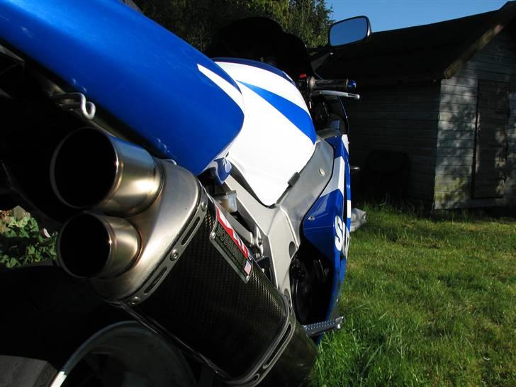 Suzuki GSXR 750 K1 - den sygedte pot´  billede 12