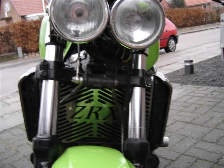 Kawasaki ZRX 1100 (SOLGT) billede 9