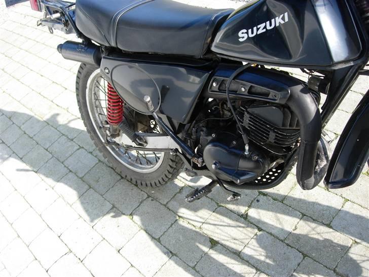 Suzuki TS185 ER *Solgt* billede 2