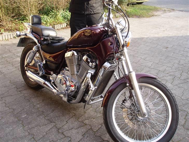 Suzuki Vs 700 Intruder billede 5