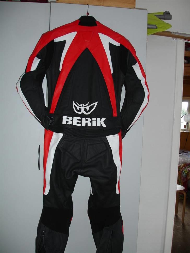 Yamaha YZF R6 -SOLGT- billede 18