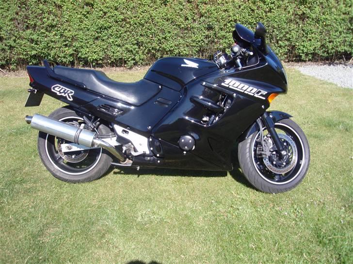 Honda cbr 1000 f (SOLGT) billede 2