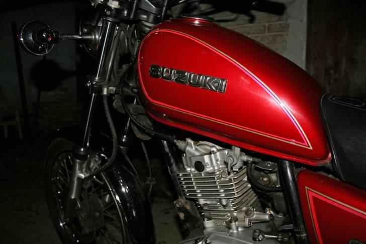 Suzuki GN 125 (Solgt) billede 3