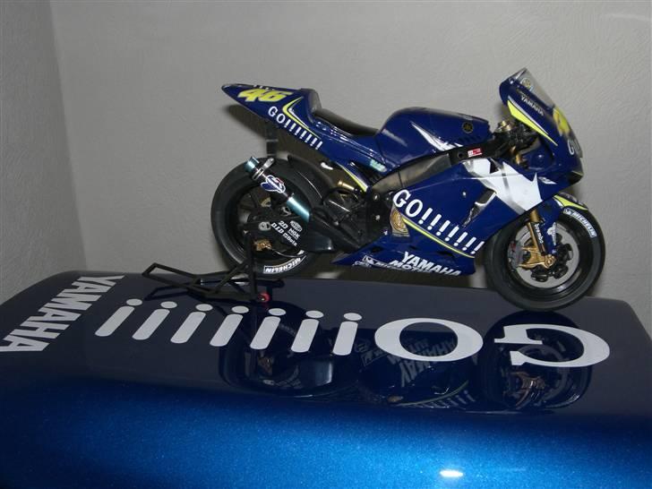 Yamaha R1 bane racer SOLGT billede 3