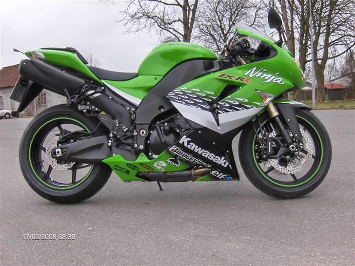 Kawasaki ZX 10 R - SOLGT billede 1