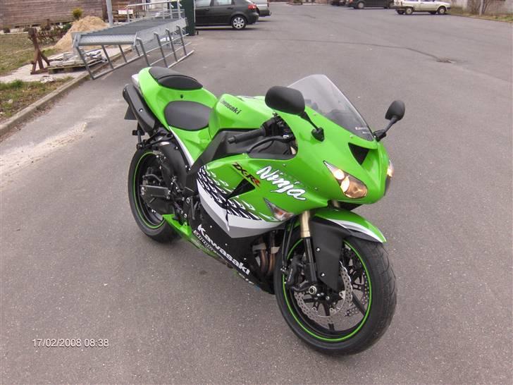 Kawasaki ZX 10 R - SOLGT billede 2