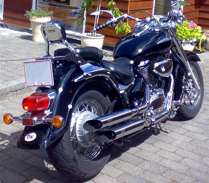 Suzuki Intruder VL800 billede 2