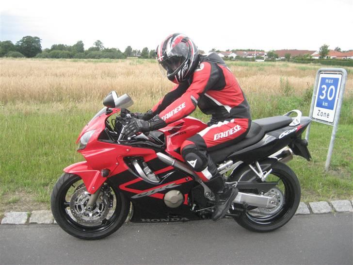 Honda CBR 600 F4i (Solgt) - Det er så min sidste tur på den.... snøft.... skule aldrig have været sammen med storesøsteren..... billede 12