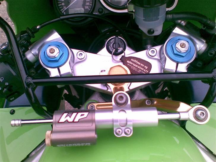 Kawasaki ZX9R Ninja solgt billede 9