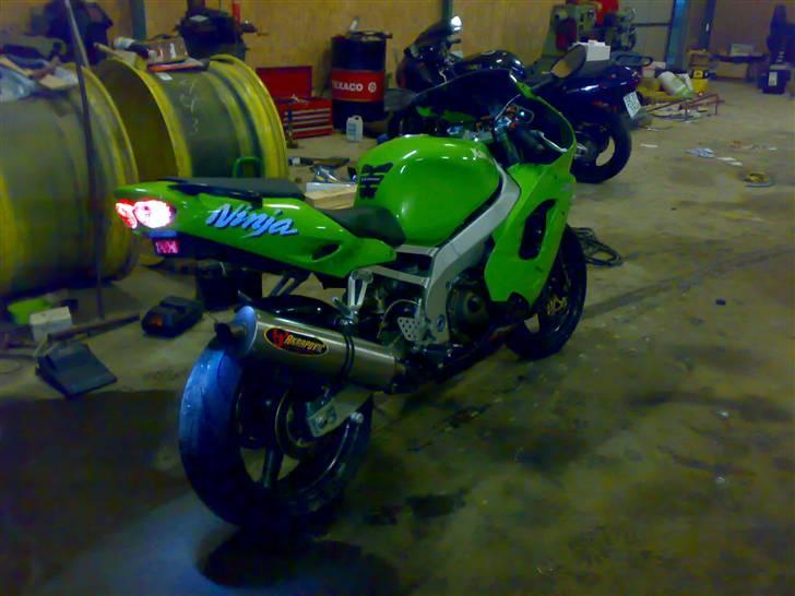 Kawasaki ZX9R Ninja solgt billede 16
