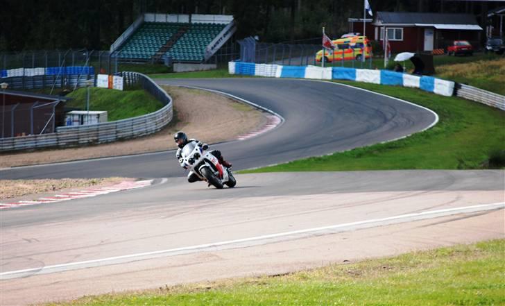 Yamaha fzr 1000 billede 1