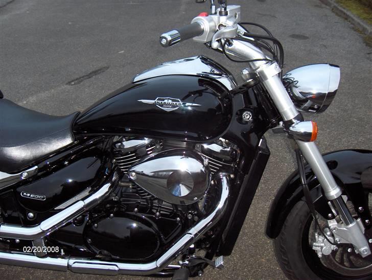 Suzuki Intruder VZ800K7 billede 1