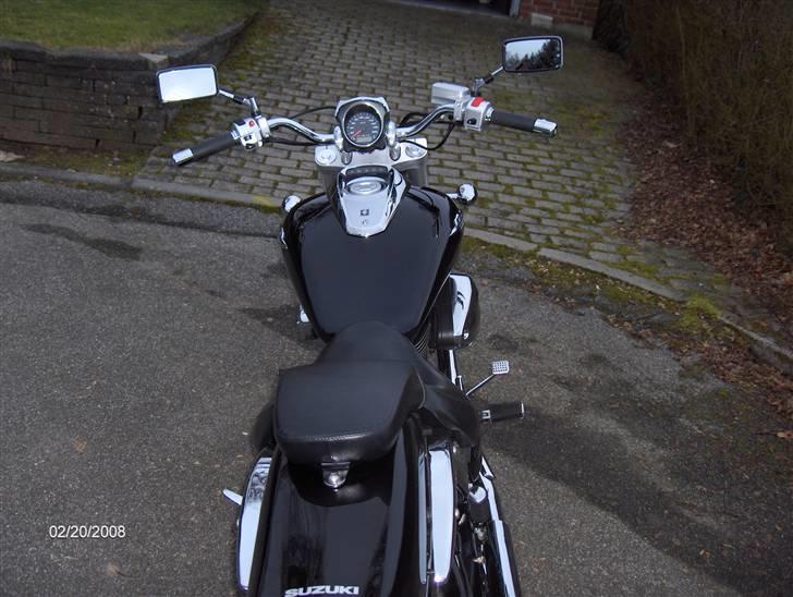 Suzuki Intruder VZ800K7 billede 5