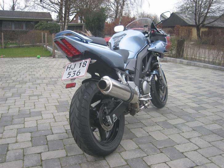Suzuki sv650s billede 1