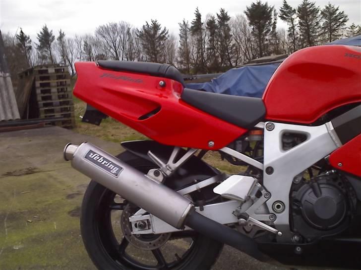 Honda cbr 900 rr (solgt)  - Polerede hælplader og hugger billede 13