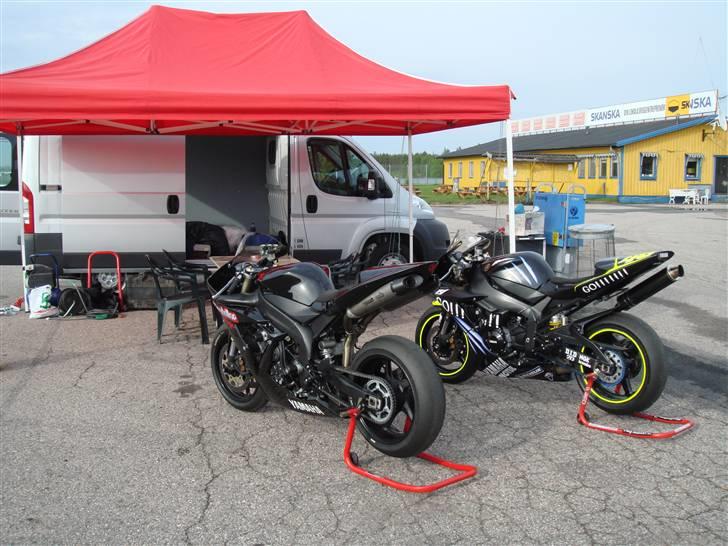 Yamaha YZF R1 Banecykel "Solgt" billede 15