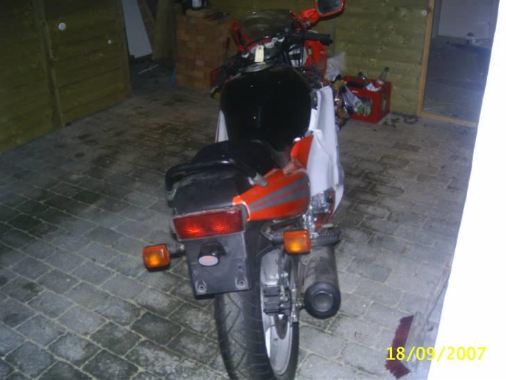 Honda cbr 600 f1 pc 19 billede 4
