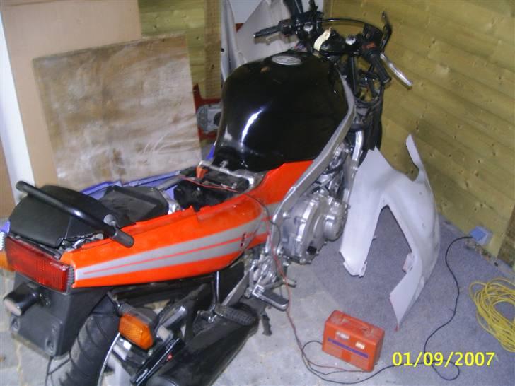 Honda cbr 600 f1 pc 19 billede 9