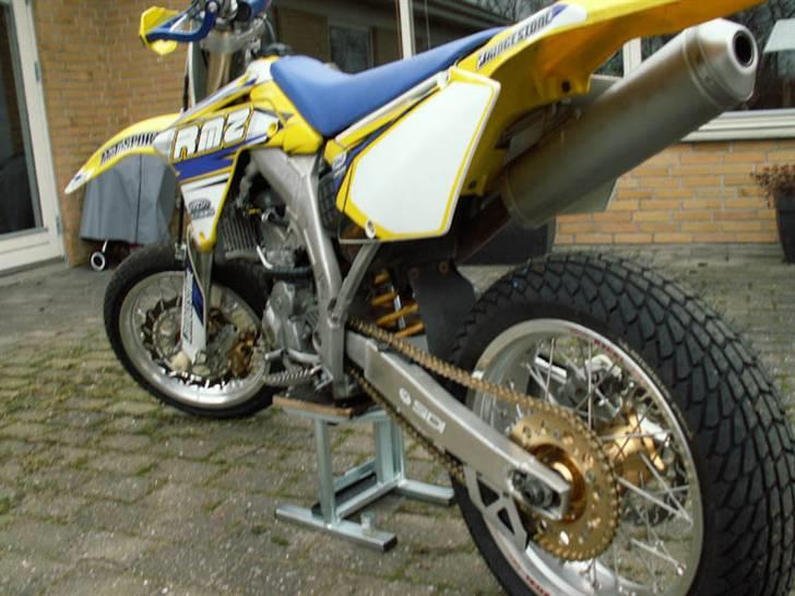 Suzuki RMZ 450 F supermotard Sol billede 1