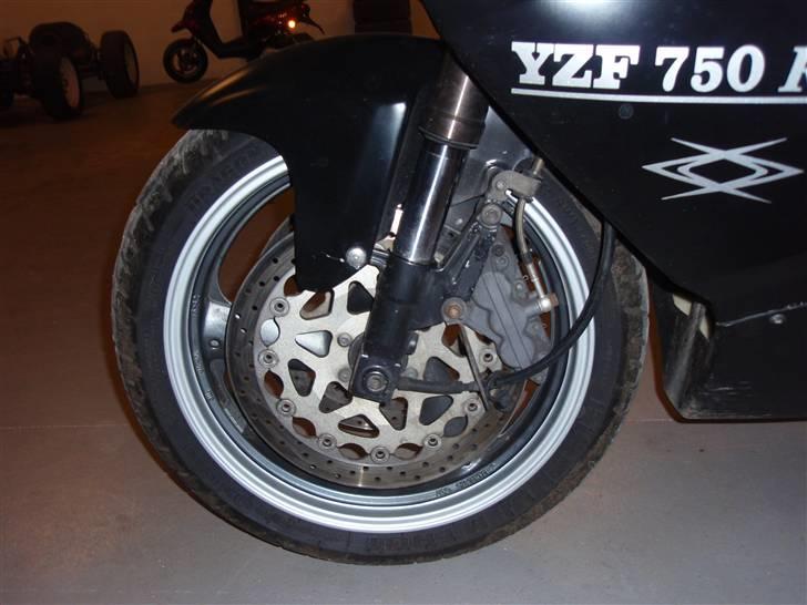 Yamaha YZF 750 R billede 5