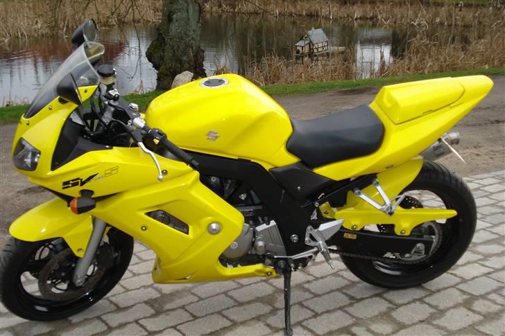 Suzuki sv650s billede 1