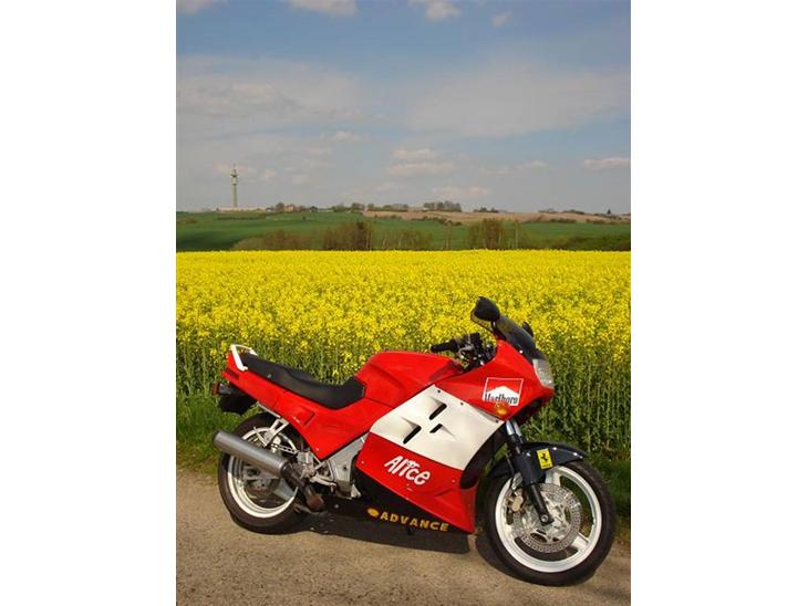 Honda VFR 750F *Solgt* billede 1