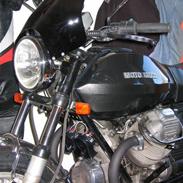 Moto Guzzi 1000 Custom SP