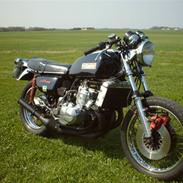 Suzuki gt750